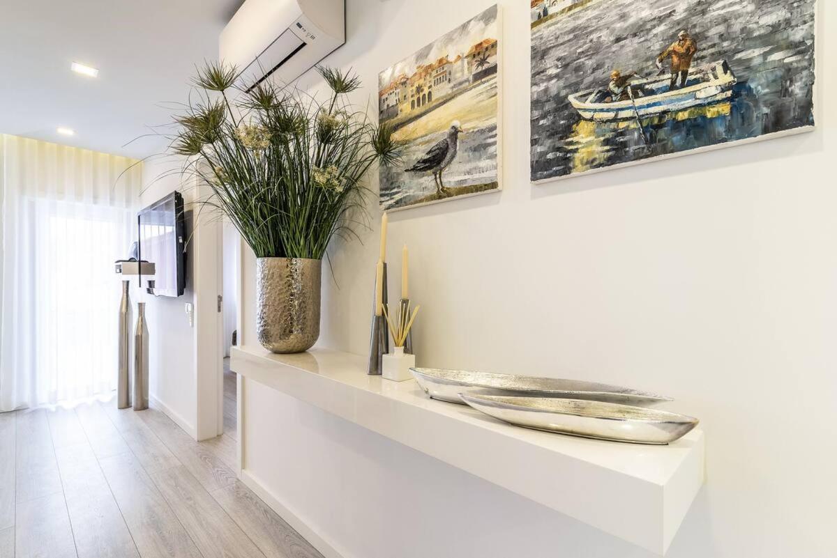 Whome Stylish & Modern Luxury In Center Apartment *